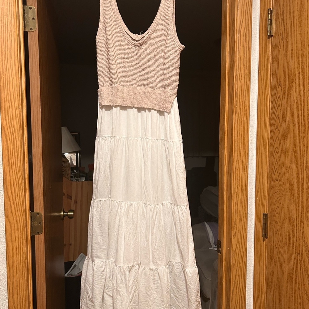 Elan Textured Beige Knit Top Size Medium - Picture 3 of 6